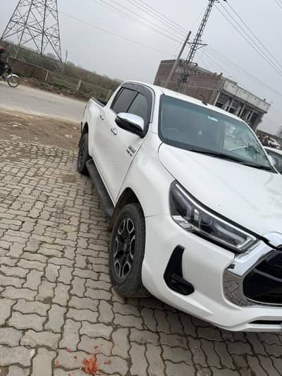 Toyota Hilux 2021