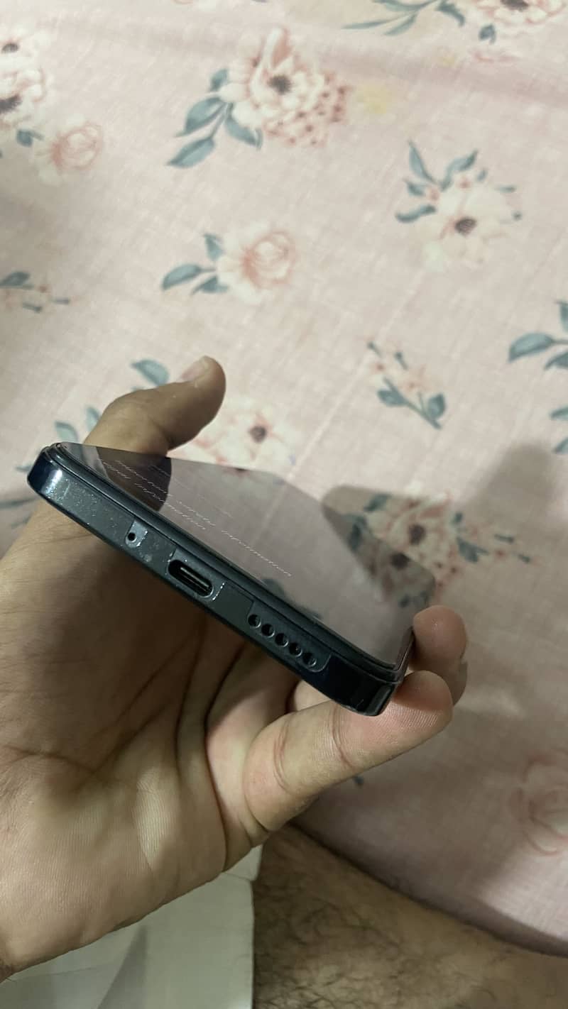 Xiaomi POCO C75 3