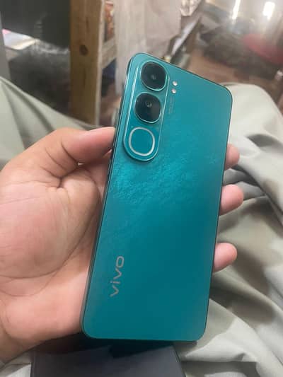 Vivo Y200
