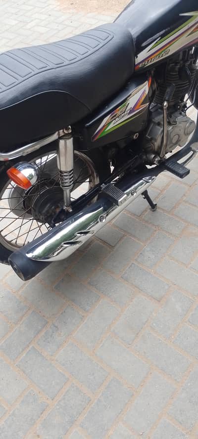 Honda 125 2016 03172954658