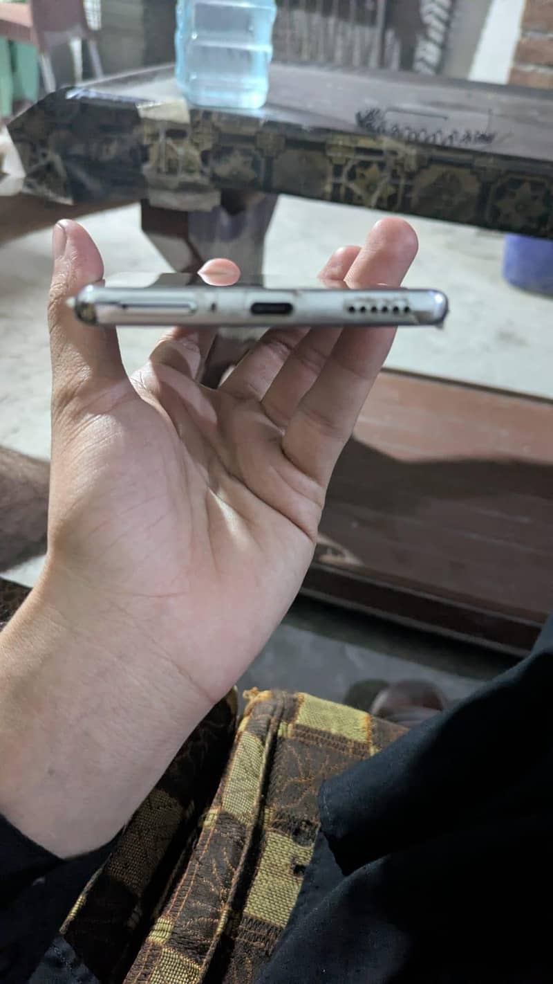 Tecno CAMON 40 Pro 5