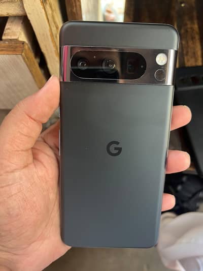 Google Pixel 8 Pro