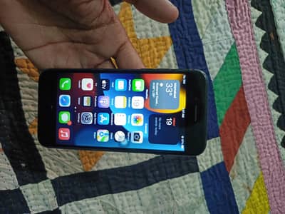 Apple iPhone 7