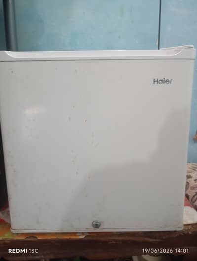 Mini fridge Haier for single room