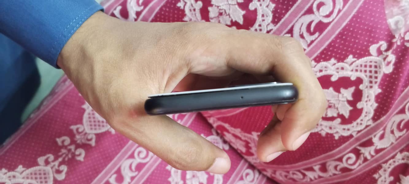 Google Pixel 4 6