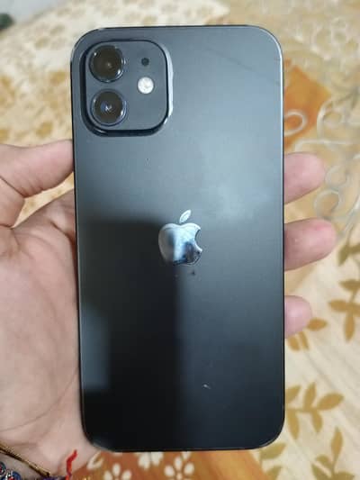 Apple iPhone 12