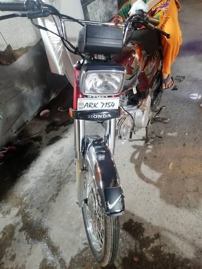 Honda cd70 red colour