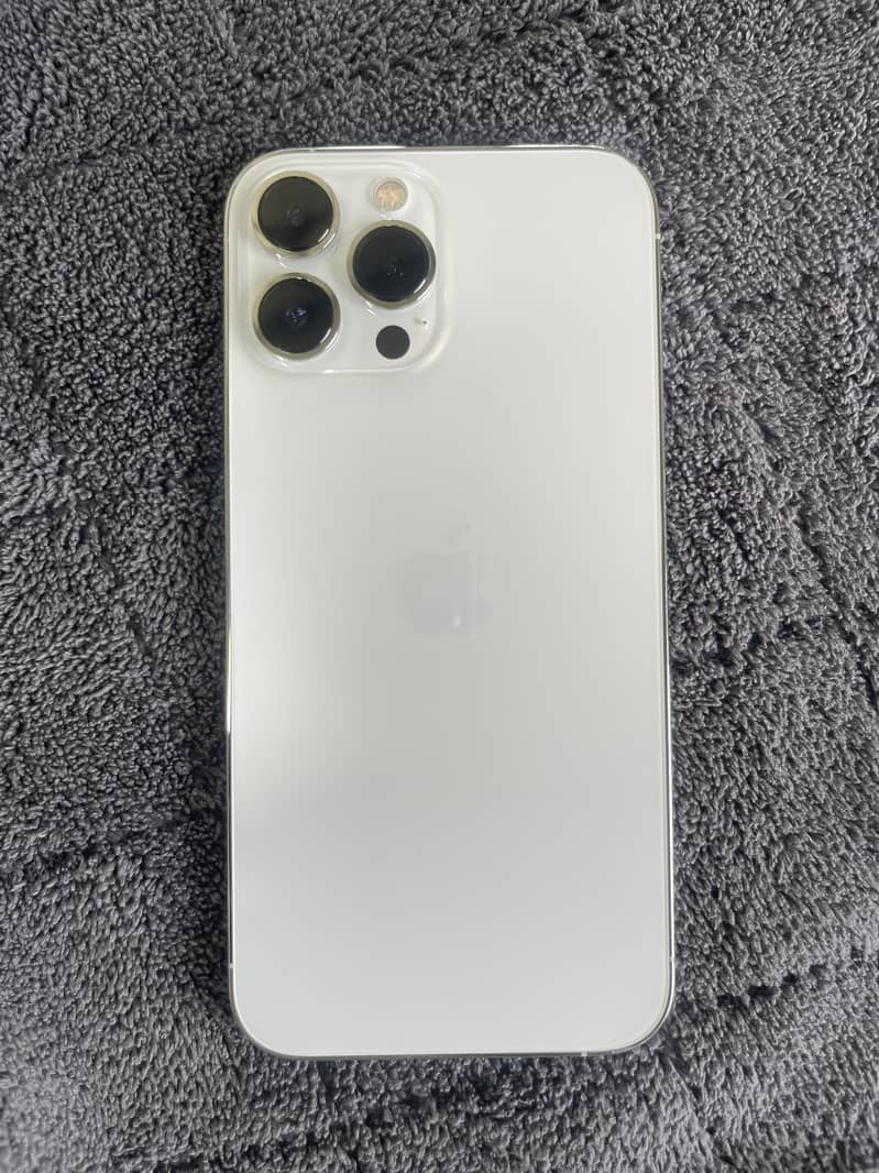 iPhone 13pro max 0
