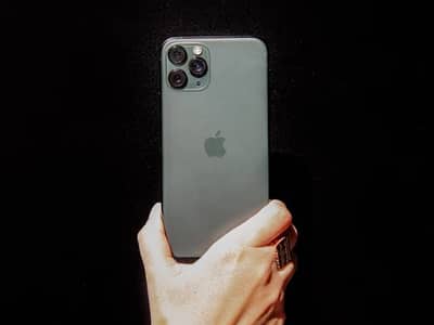 Apple iPhone 11 Pro 0307.8055.    884