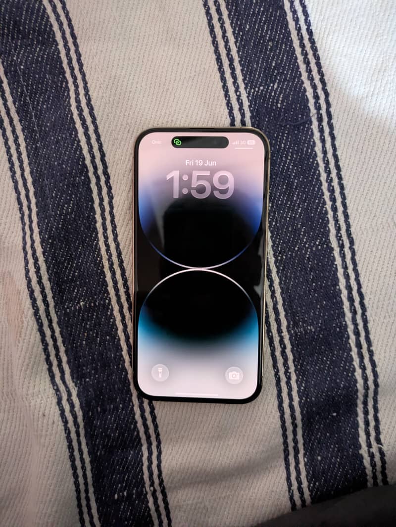 Apple iPhone 14 Pro 0