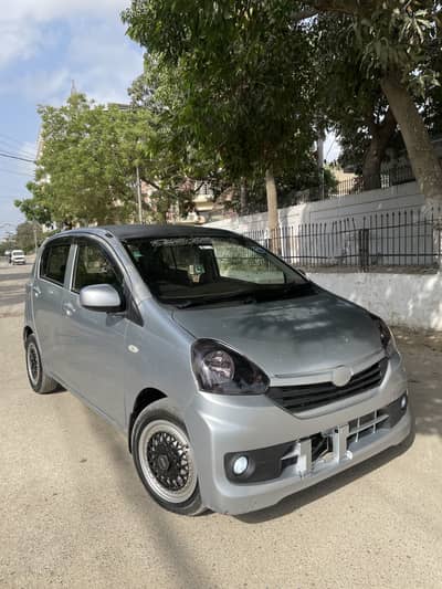 Toyota Pixis Epoch 2014