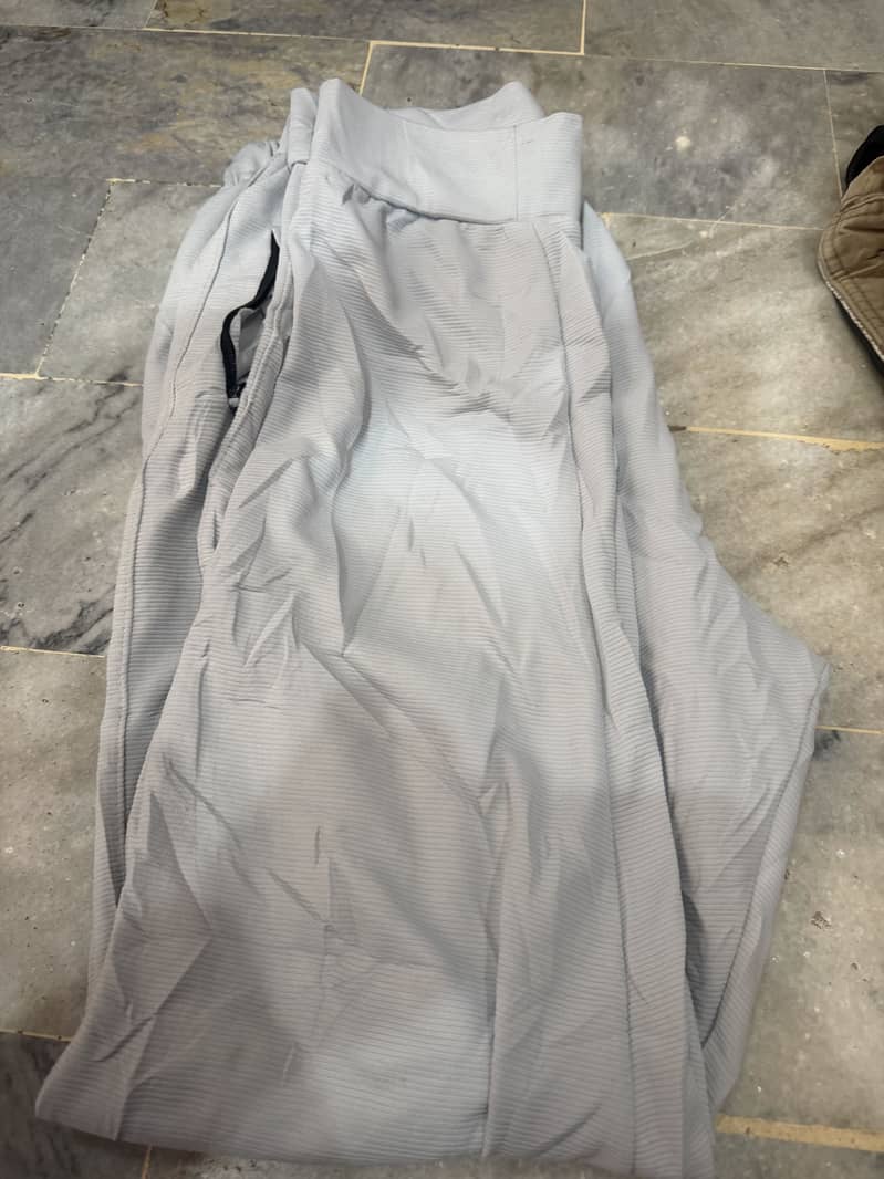 Trouser 0