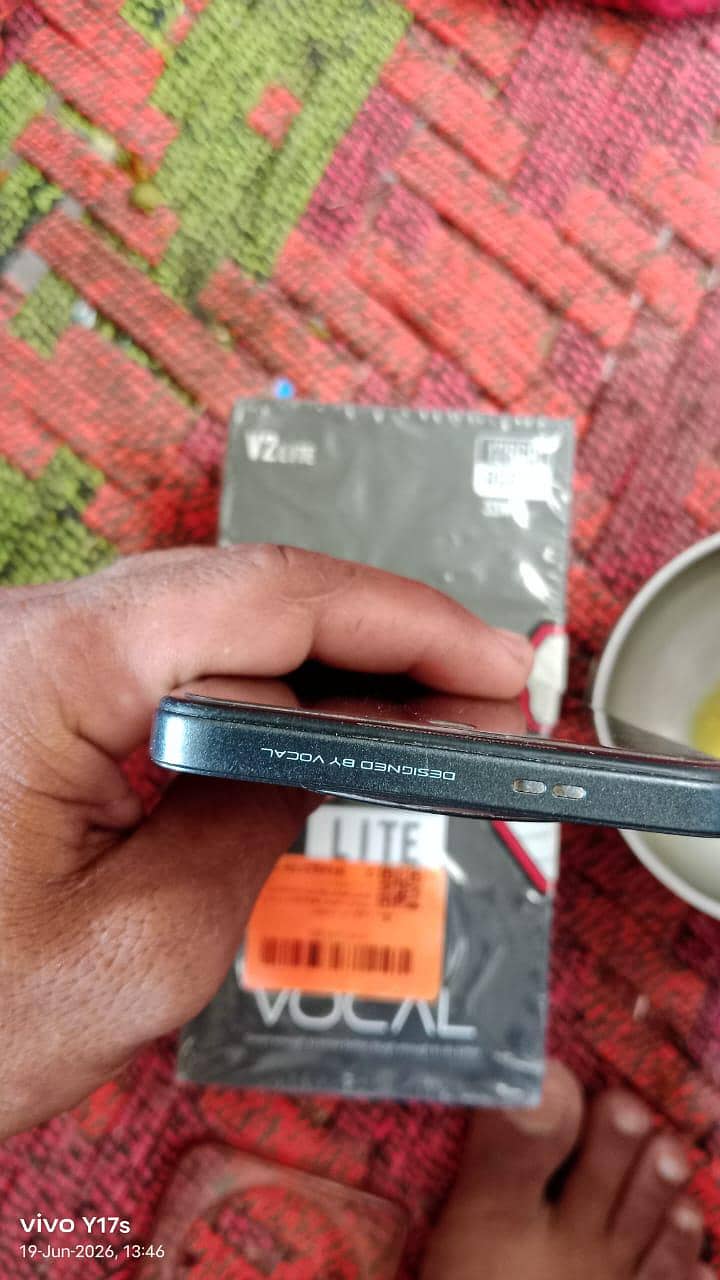 Mobile 4