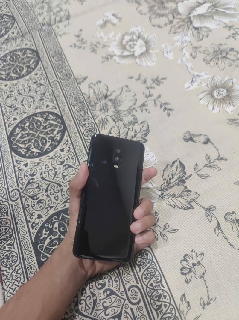 One Plus 6T 0