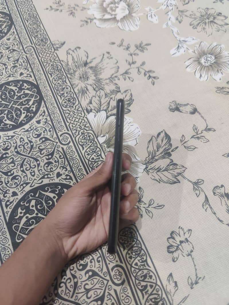 One Plus 6T 1