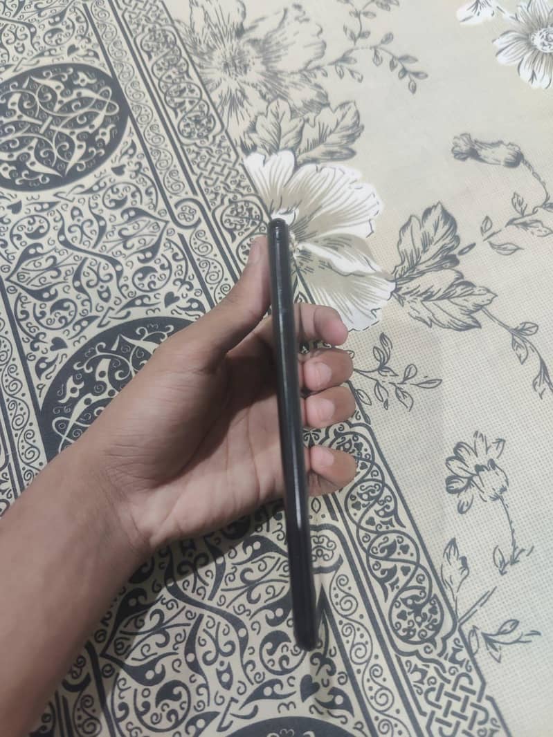 One Plus 6T 3