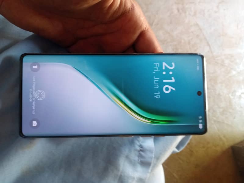 Tecno CAMON 40 Pro 3
