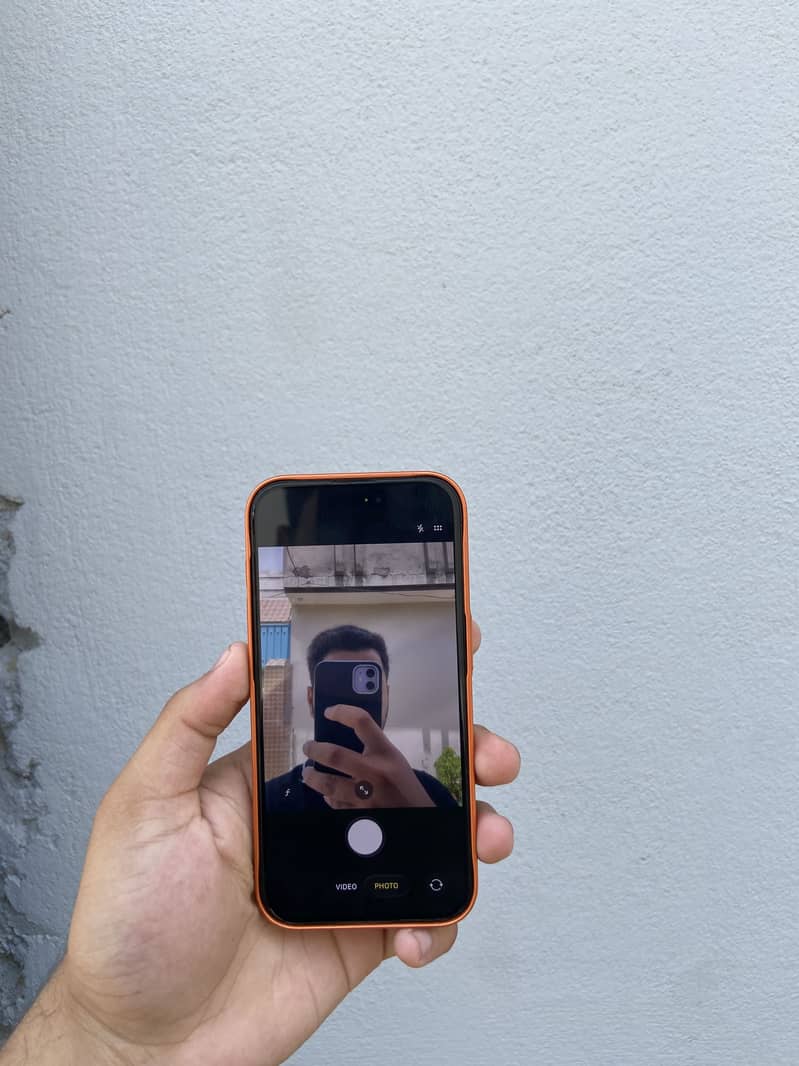 Apple iPhone 15 Pro 13