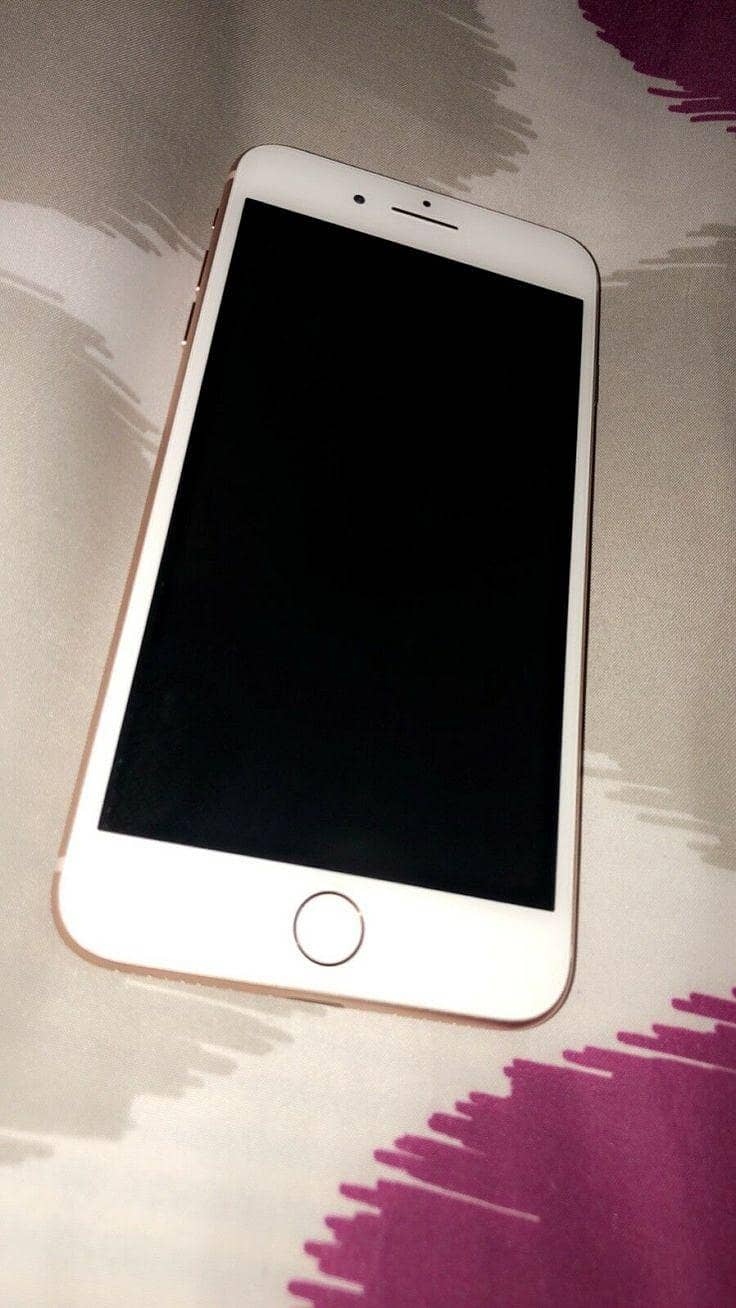 Apple iPhone 8 Plus 2