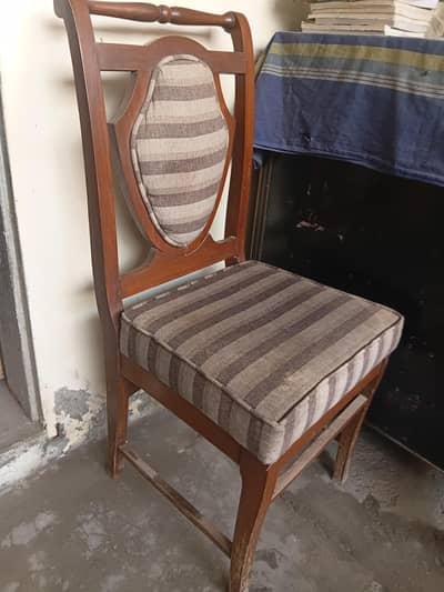 Dining chairs