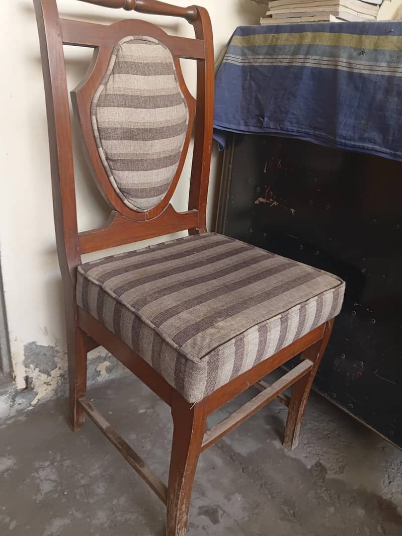 Dining chairs 1
