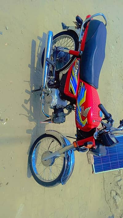 HONDA CD70