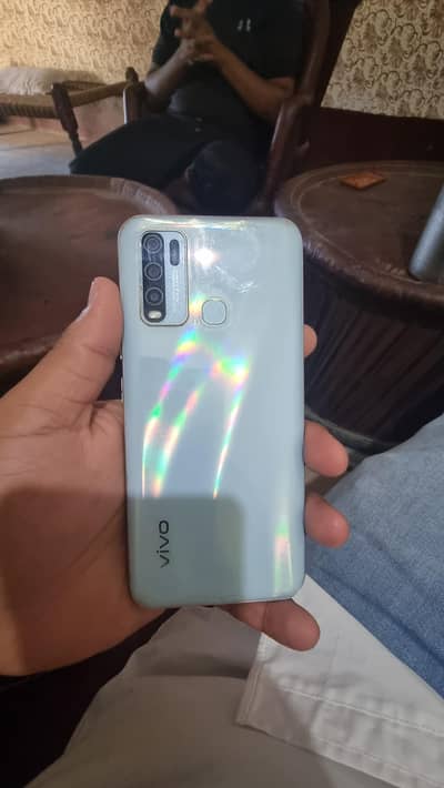 Vivo Y30