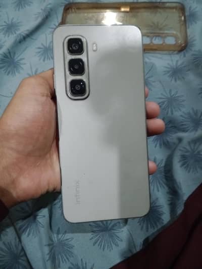 Infinix Hot 50 Pro