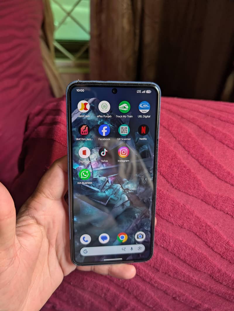 Google Pixel 8 Pro 2