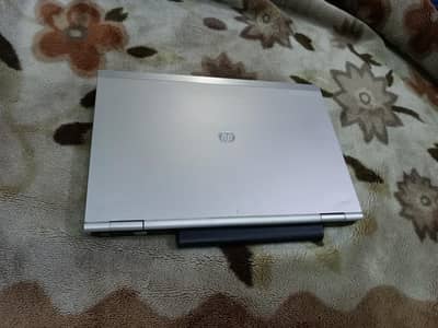HP Gaming Laptop Elitebook 8560p Core i5 2nd gen lgb AMD Graphic Card