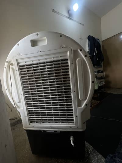 Room cooler