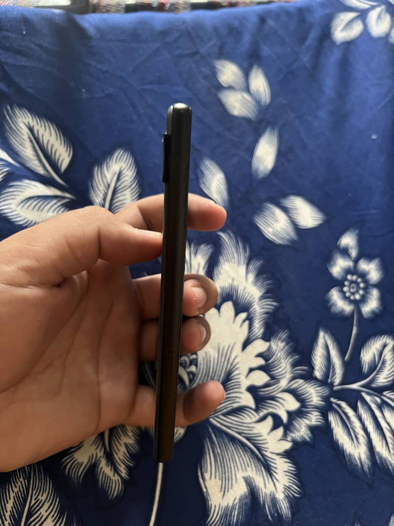 Google Pixel 6a 3