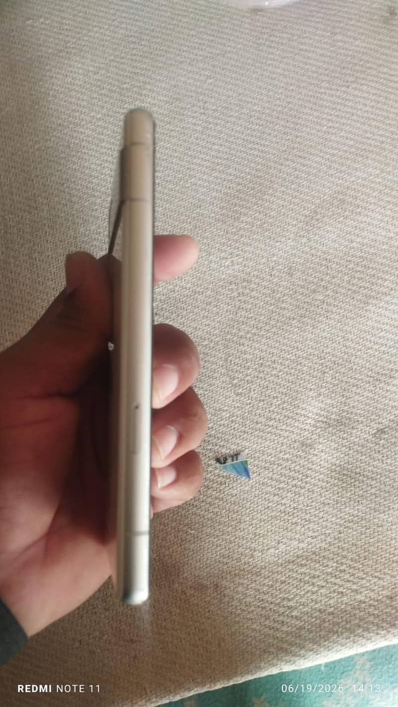 Google Pixel 7a 3