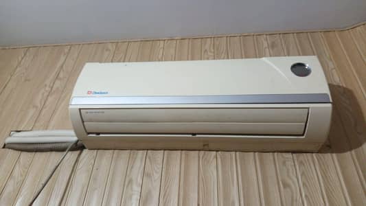 Dawlance 1 ton split A. C
