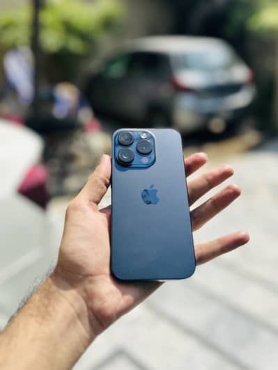 Apple iPhone 15 Pro