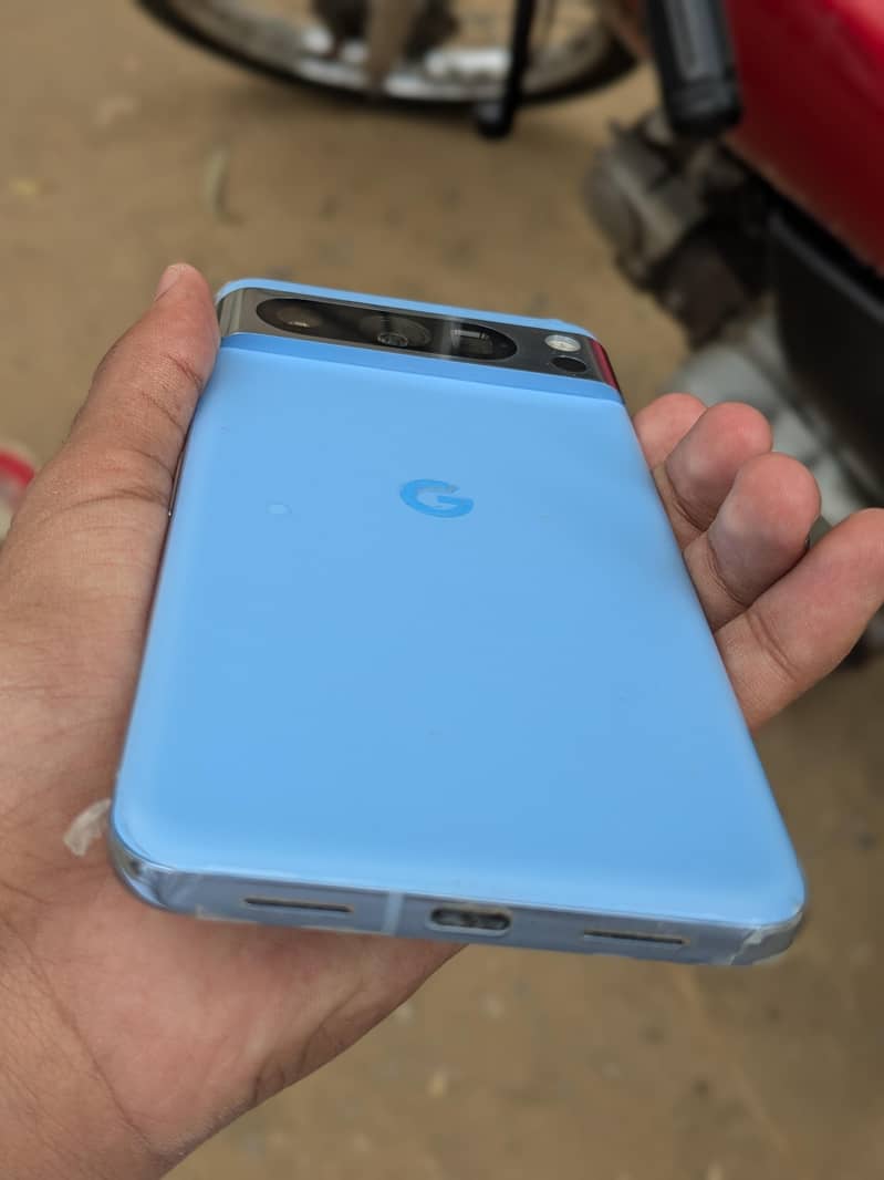 Google Pixel 8 Pro 3