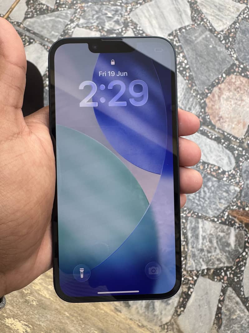 iPhone 14 5