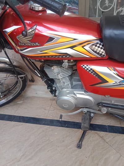 Honda 125 25 model