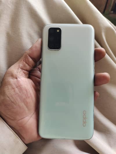 OPPO A52