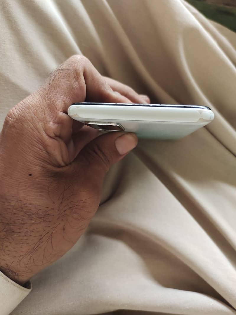 OPPO A52 2
