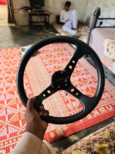 Deep steering wheel