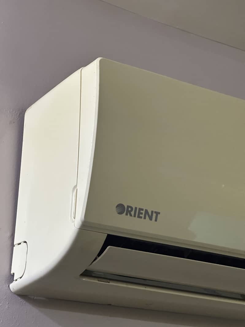 ORIENT AC 1