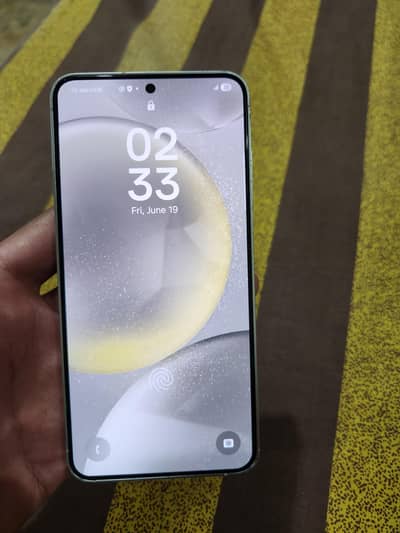Samsung Mobile S24