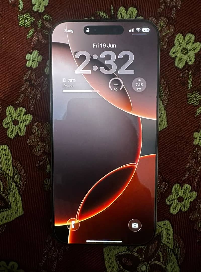 Apple iPhone 16 Pro Max 0