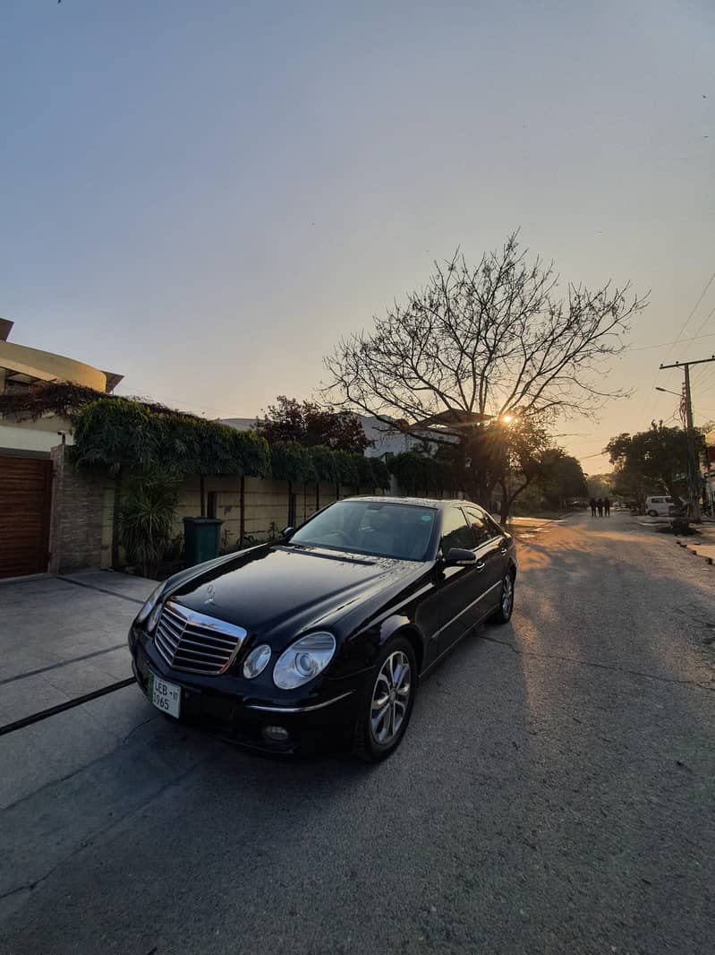 Mercedes E Class E200 0