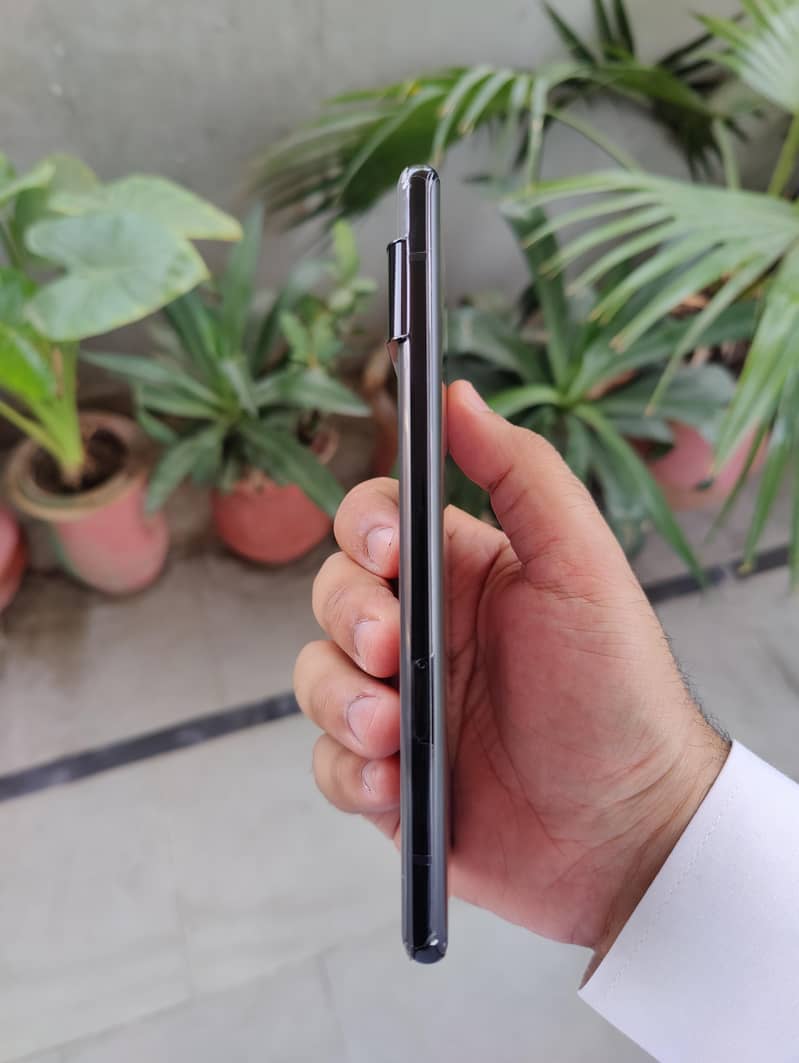 Google Pixel 6 Pro 2