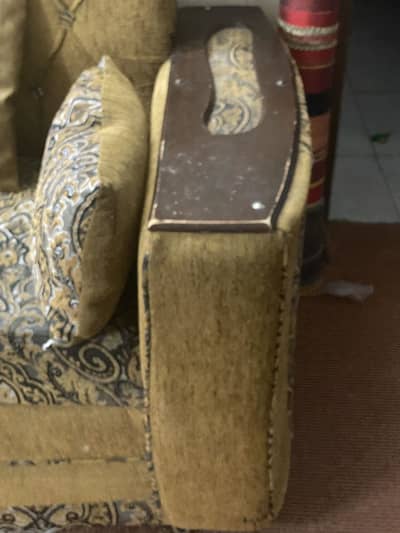 3 seater sofa in a good condition