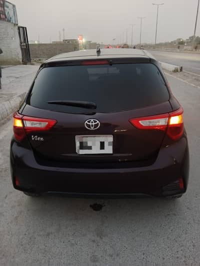 Toyota Vitz 18/21 FED 2 Push Start