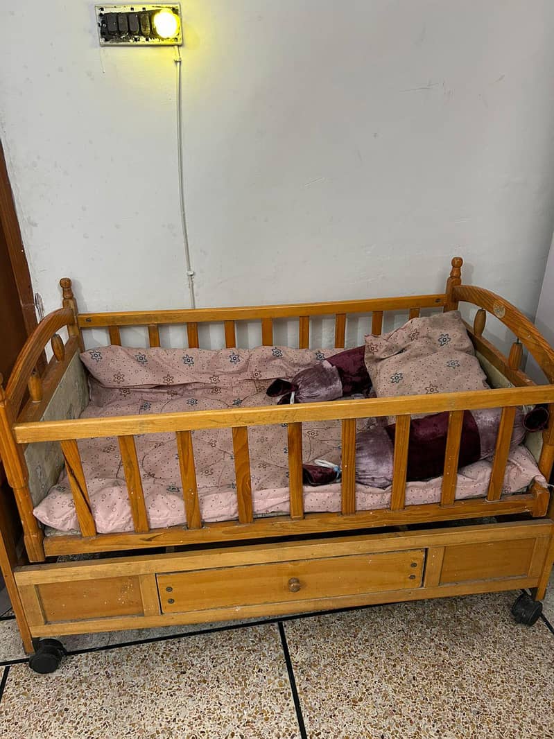 bay cot 0