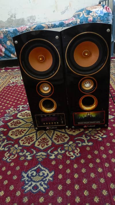Audionic Multimedia Speaker set for sale